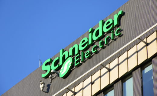 Source : OlekAdobe - stock.adobe.com - Schneider Electric