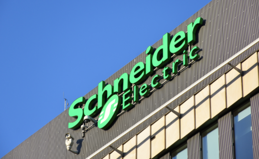 Source : OlekAdobe - stock.adobe.com - Schneider Electric